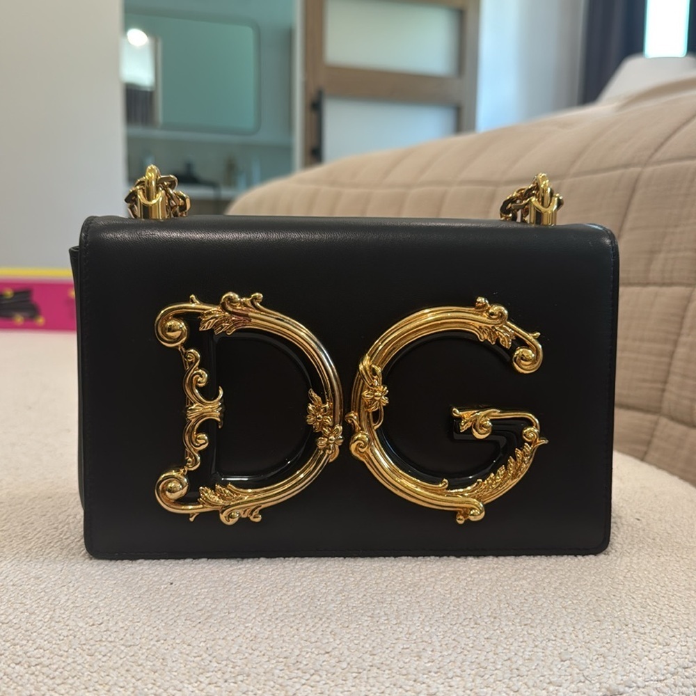 Dolce & Gabanna Logo Leather Cross Body Bag - Picture 15 of 16